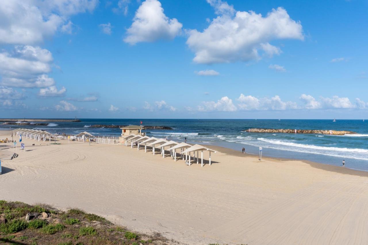 Elegant Duplex With Parking By Beachfront Stay Herzliya Exterior foto